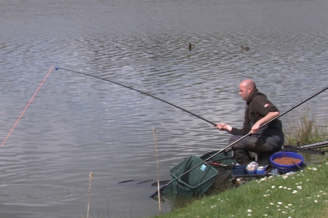 Gary Hick playing a margin carp from Peg 43 at Larford Lakes on his way to a match-winning weight of 136.3